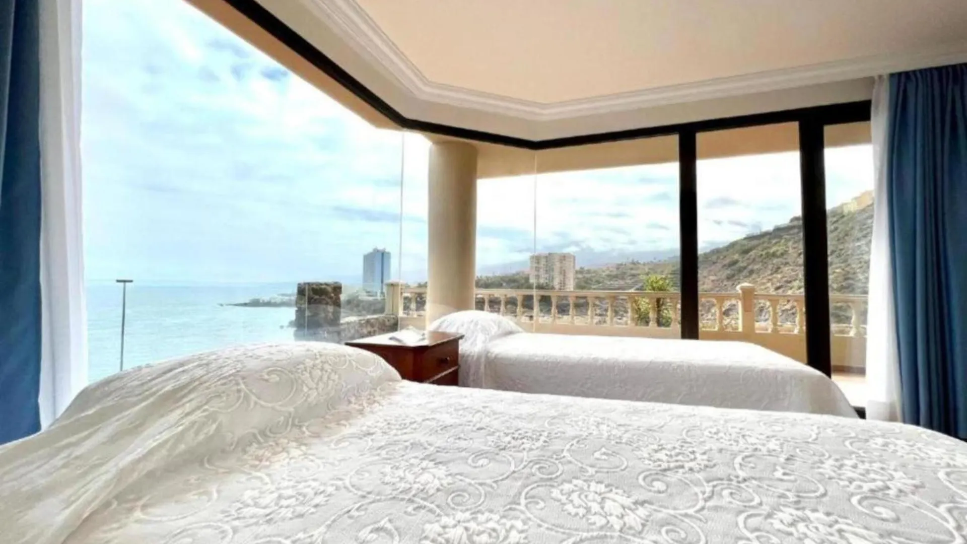 Amazing Views To The Sea With Pool Apartamento Los Realejos