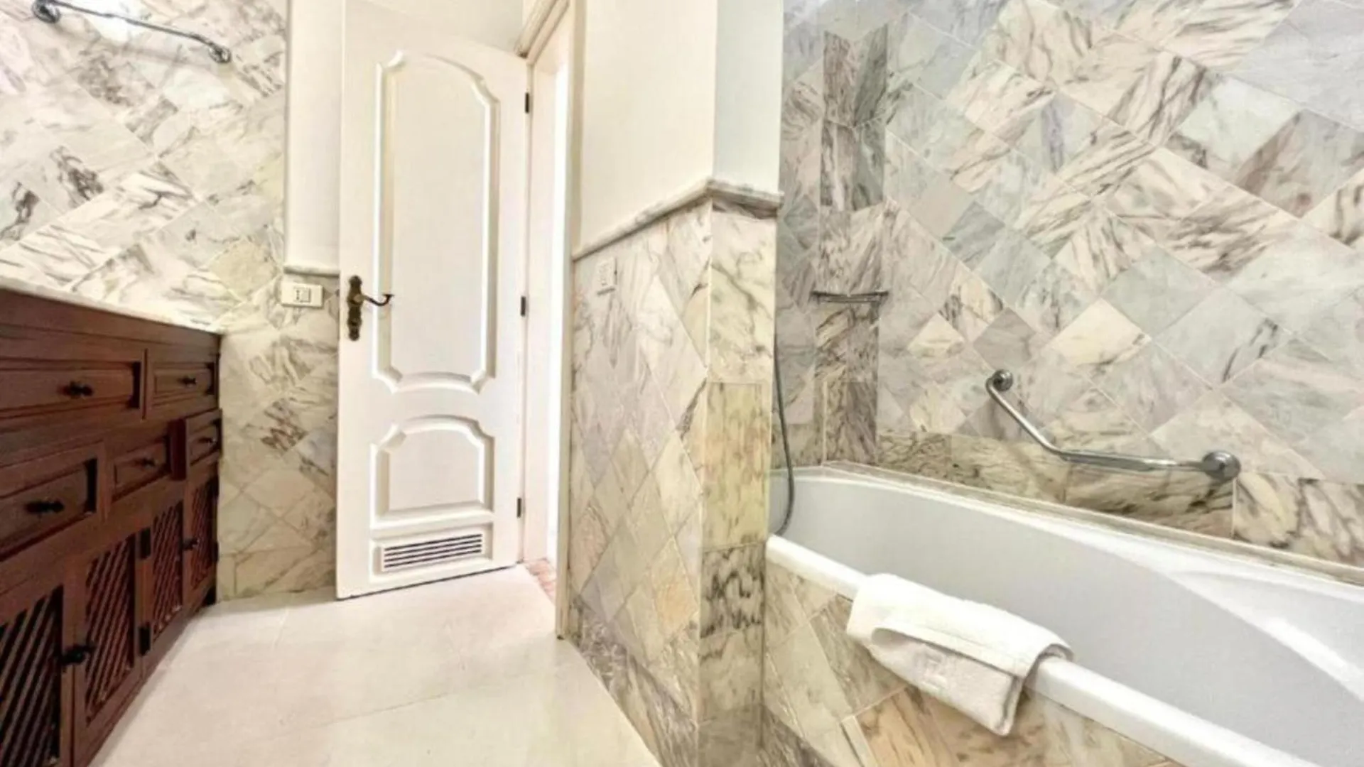 Amazing Views To The Sea With Pool Apartamento Los Realejos