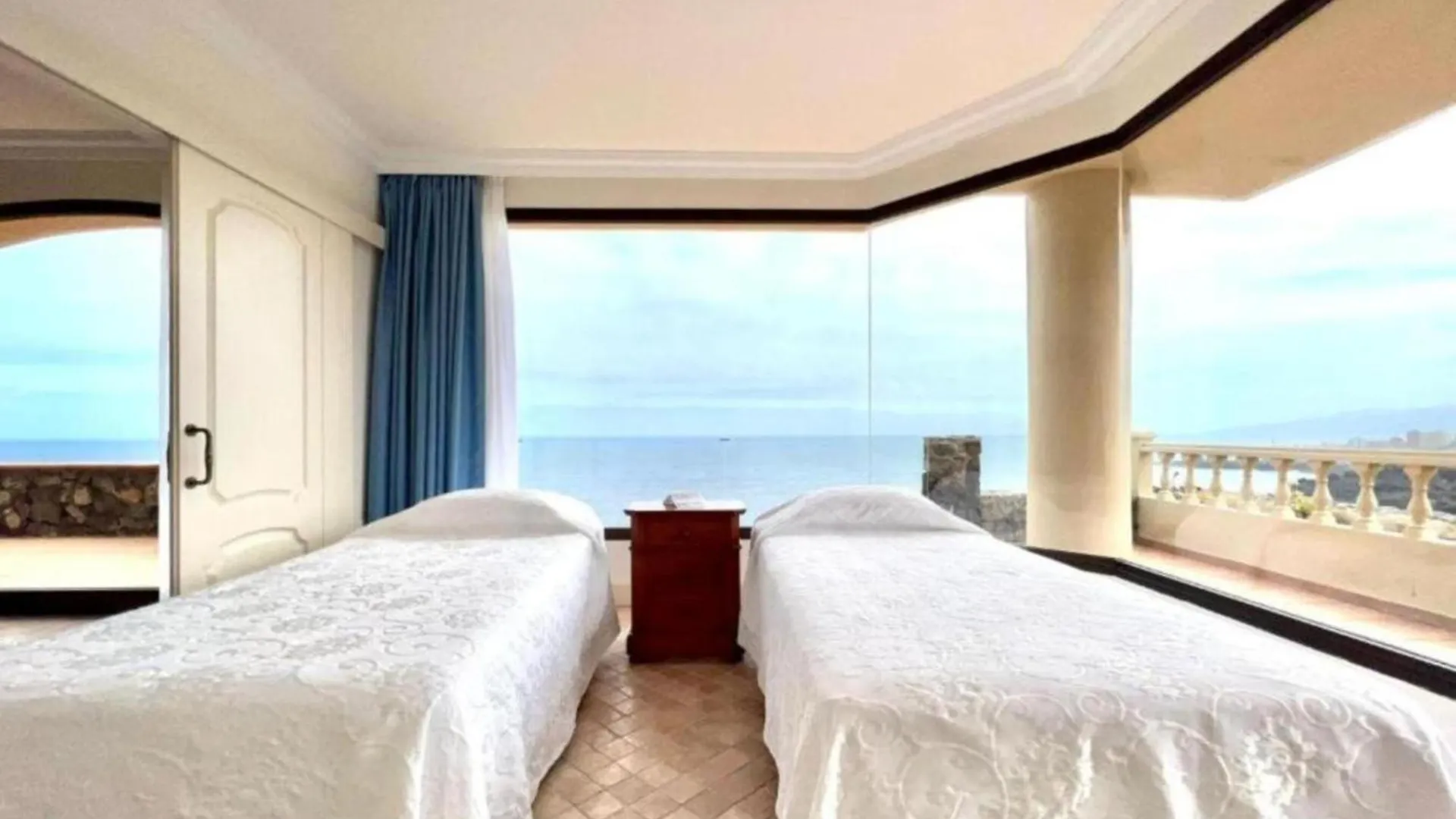 Amazing Views To The Sea With Pool Apartamento Los Realejos